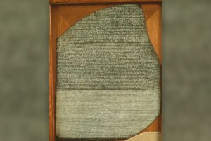 Read more about the article Misteri Rosetta Stone: Artefak yang Mengubah Sejarah Dunia